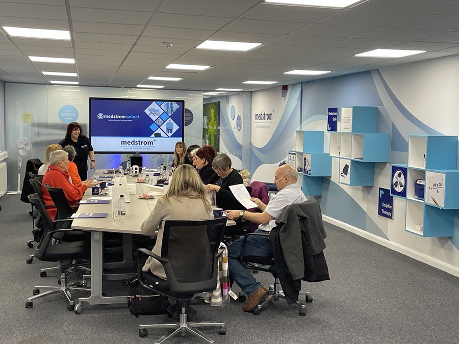 Clinical experts help develop free-to-attend range of CPD courses for healthcare professionals